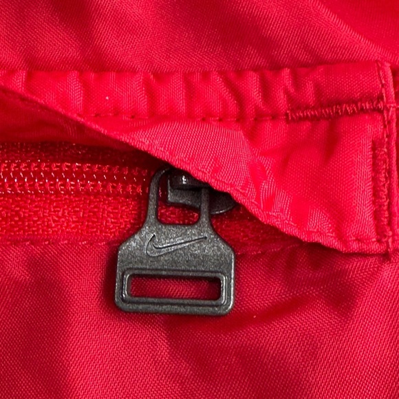 Vintage Nike Trunk Shorts L Red 90s Swoosh Mesh Lined Nylon Swimwear Running Y2K - Picture 5 of 12